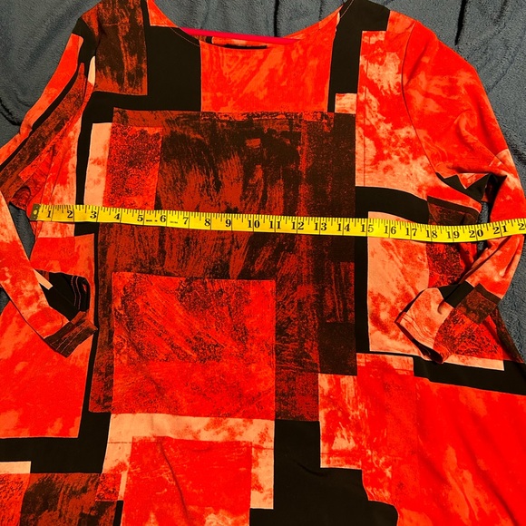 Alfani Red long sleeve tunic shirt. Women’s XL. Unique pattern. - Picture 3 of 5